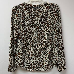 Talbots Women’s Leopard Print Pullover Long Sleeve Blouse Size Small